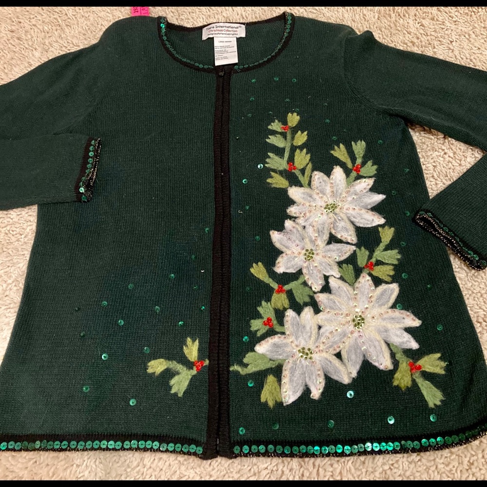 Tiara International Vintage Christmas Sweater